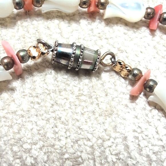 Tulip Carved Mother of Pearl Beads and Coral Necklace with Brass Bead Spacers - Picture 4 of 8